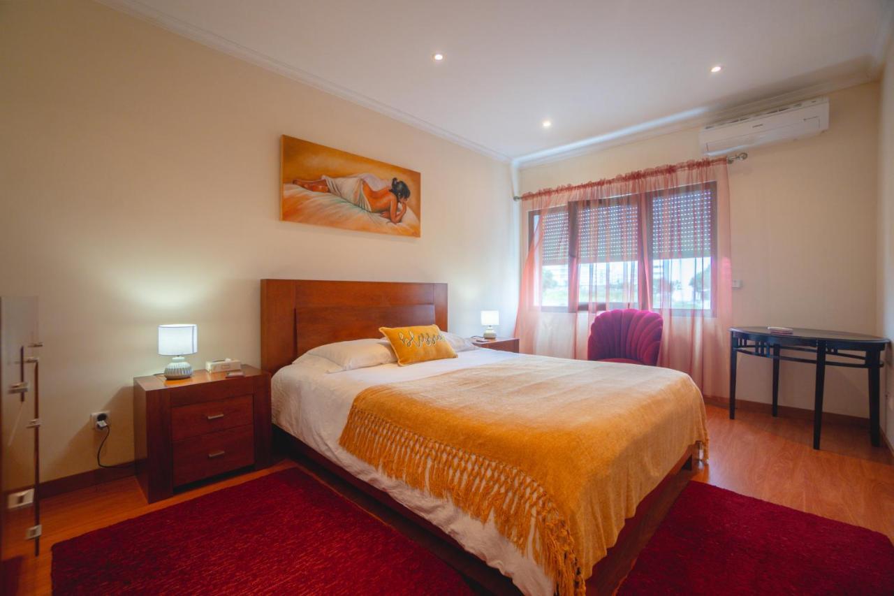 Large Modern Ponta Delgada Apartment المظهر الخارجي الصورة