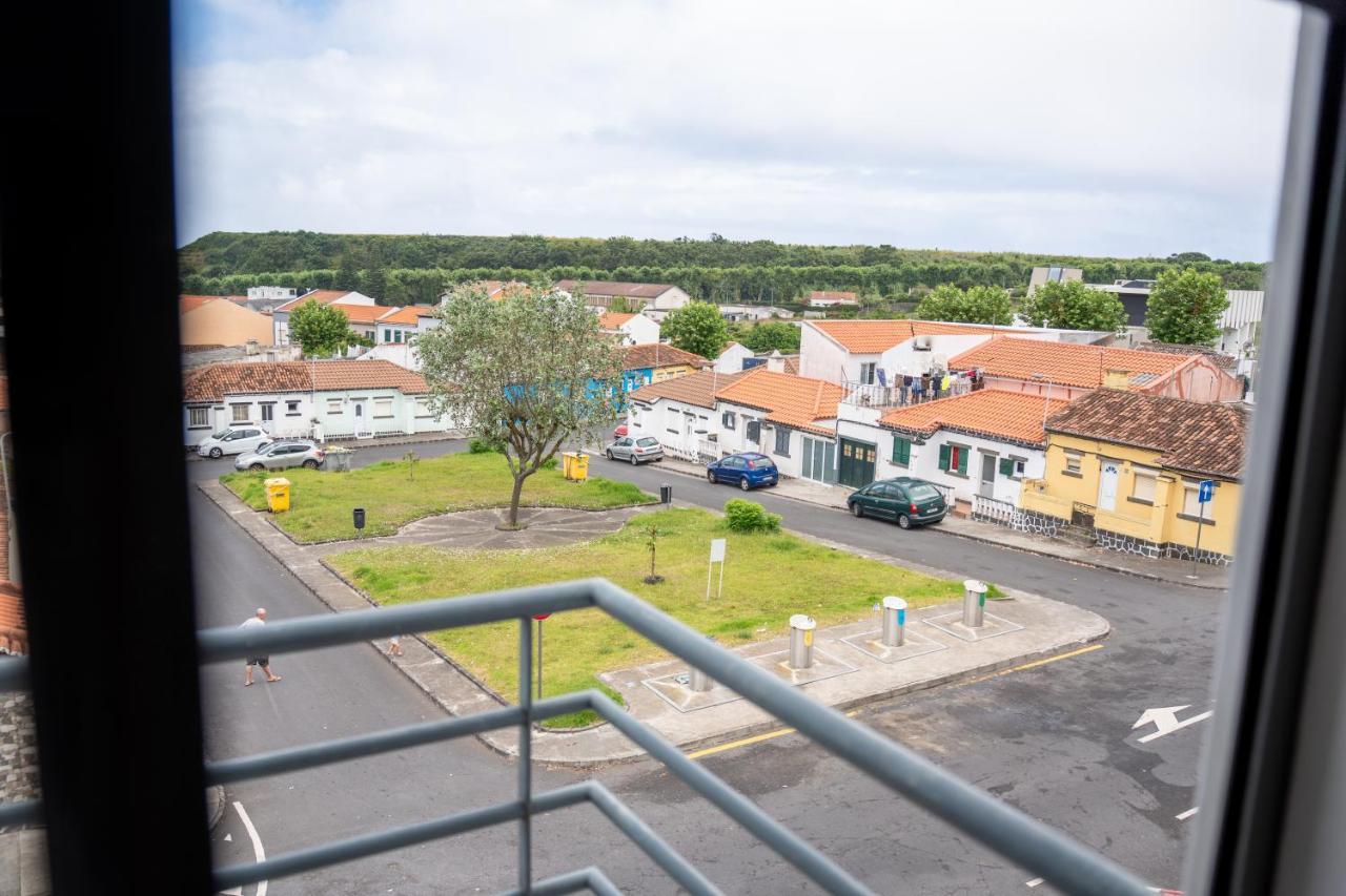 Large Modern Ponta Delgada Apartment المظهر الخارجي الصورة